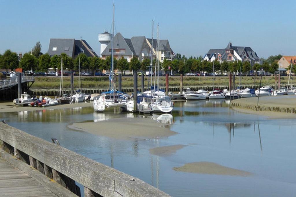 Le Bois Flotte Apartment Крот Екстериор снимка